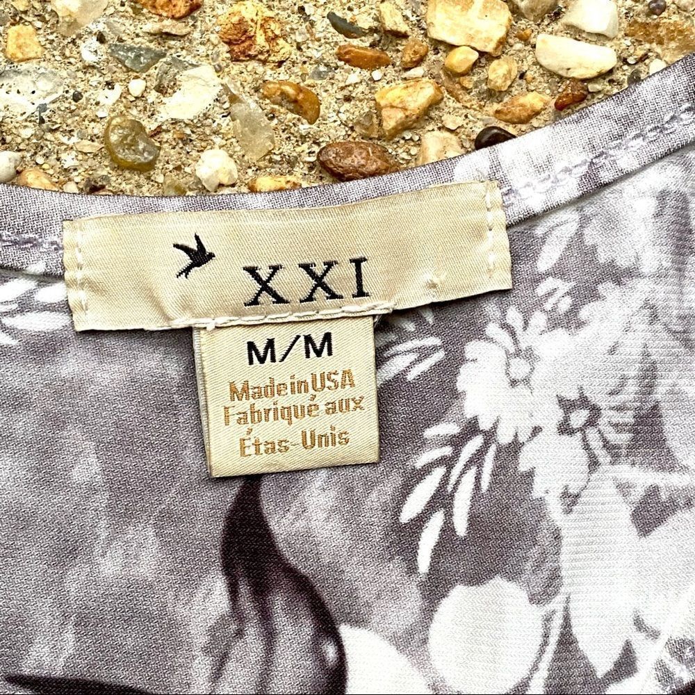 XXI Black & White Floral Ruffled Racerback Tank M - Picture 2 of 7